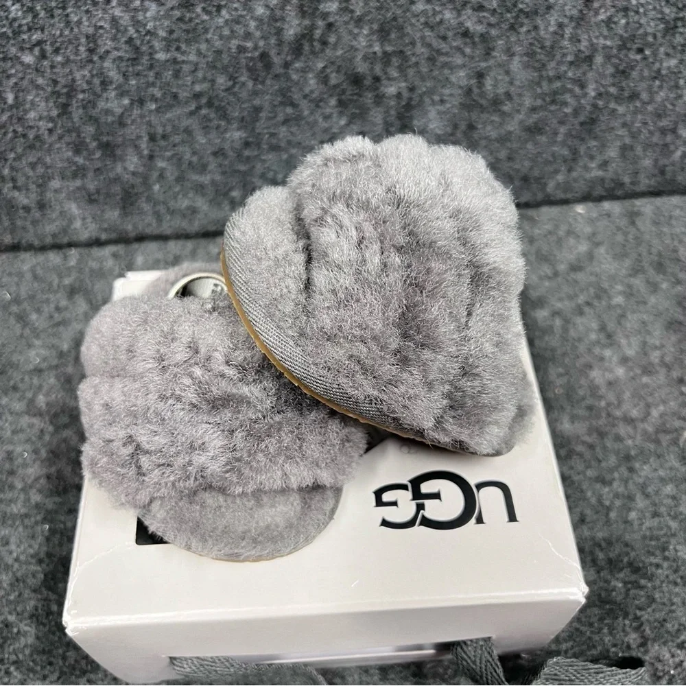 UGG Kids' Fluff Yeah Slide Slipper Size 2/3